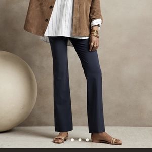 Banana Republic Logan Pant Size 14S Navy